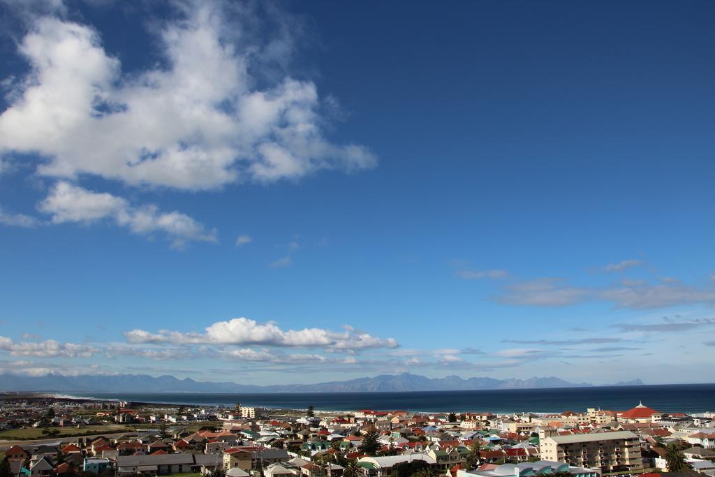 Bluebottle Guesthouse Muizenberg Exterior photo